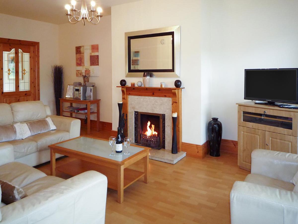 Cois Chnoic Holiday Home Dingle By Trident Holiday Homes ภายนอก รูปภาพ